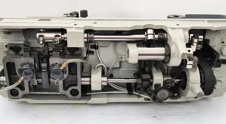  SEOWYI Good Price New Design Double Needle Long Arm Lockstitch Heavy Duty Industrial Sewing Machine For