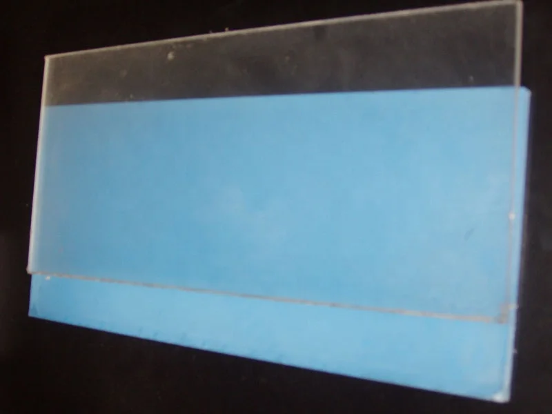 PMMA - ACRYLIC STRIPS (SHEET, LABELS CUT-OFF), EXTRUSION GRADE, MIX COLOR, BULK, SCRAP / WASTE.