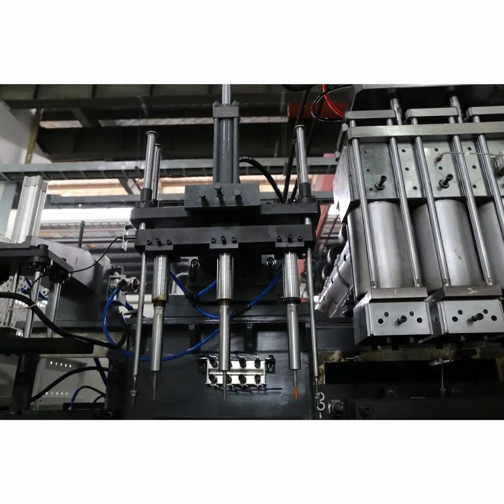TONGDA HSll30L Fully automatic extrusion plastic drum jerry can making  machine