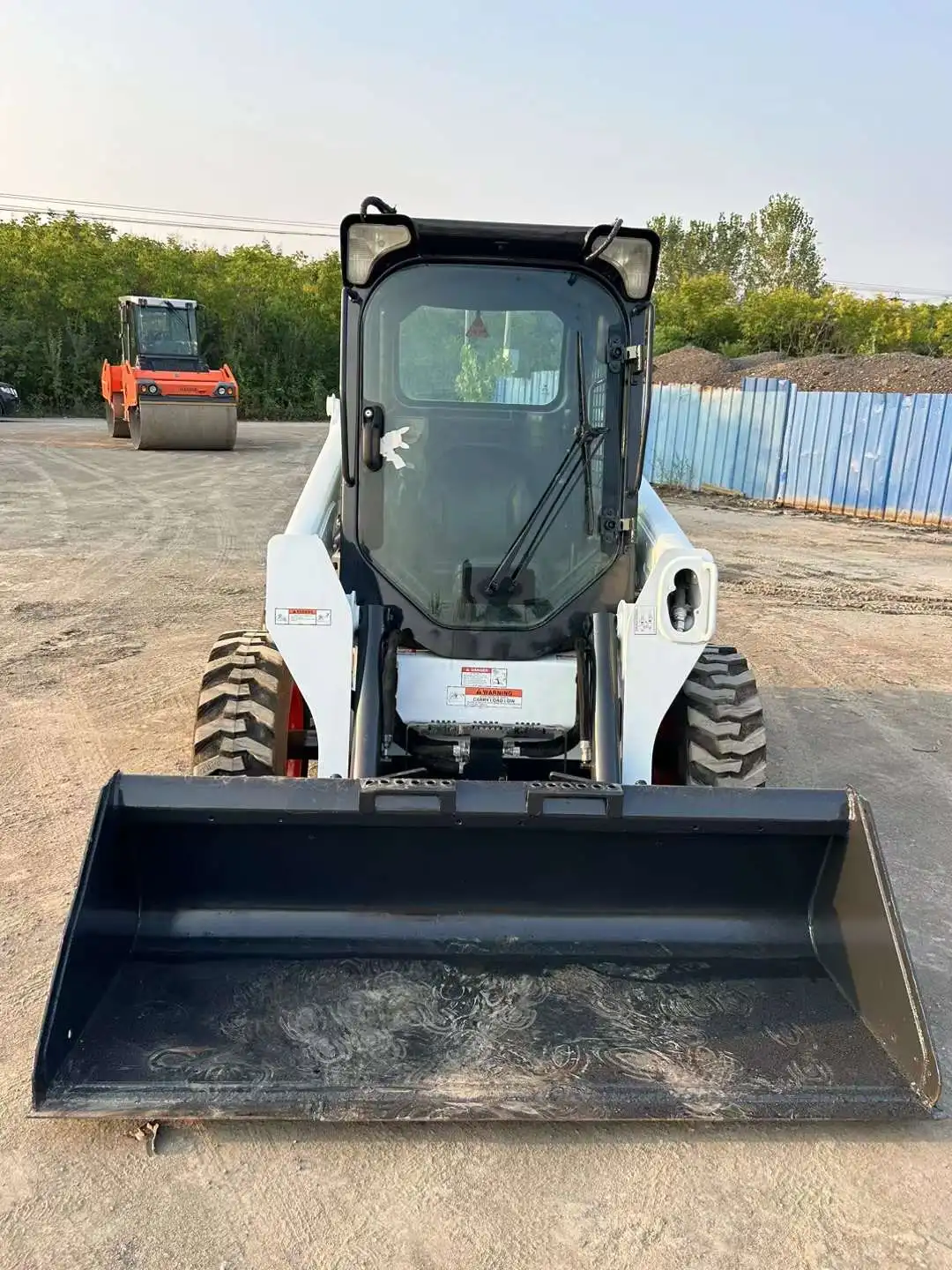 used skid steer loader bobcat S550 S70 S130 S300 S450 S16 S18 Cheap Wholesale loaders slip loaders Bobcat good condition