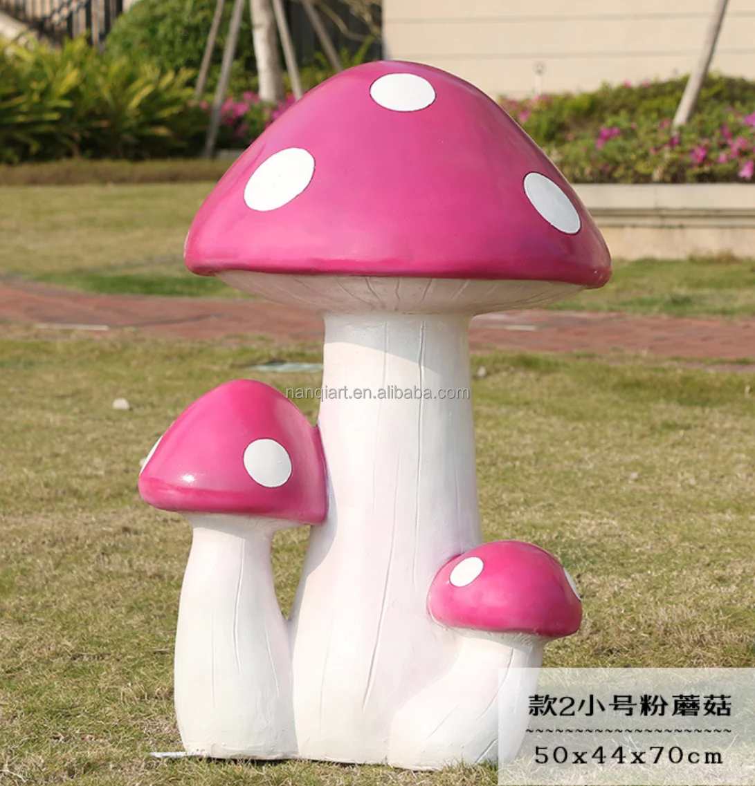 New Design Handmade Resin Crafts Good Quality Fiberglass Mushroom Statue Realistic Colorful Mushroom Models For Outdoor Decor