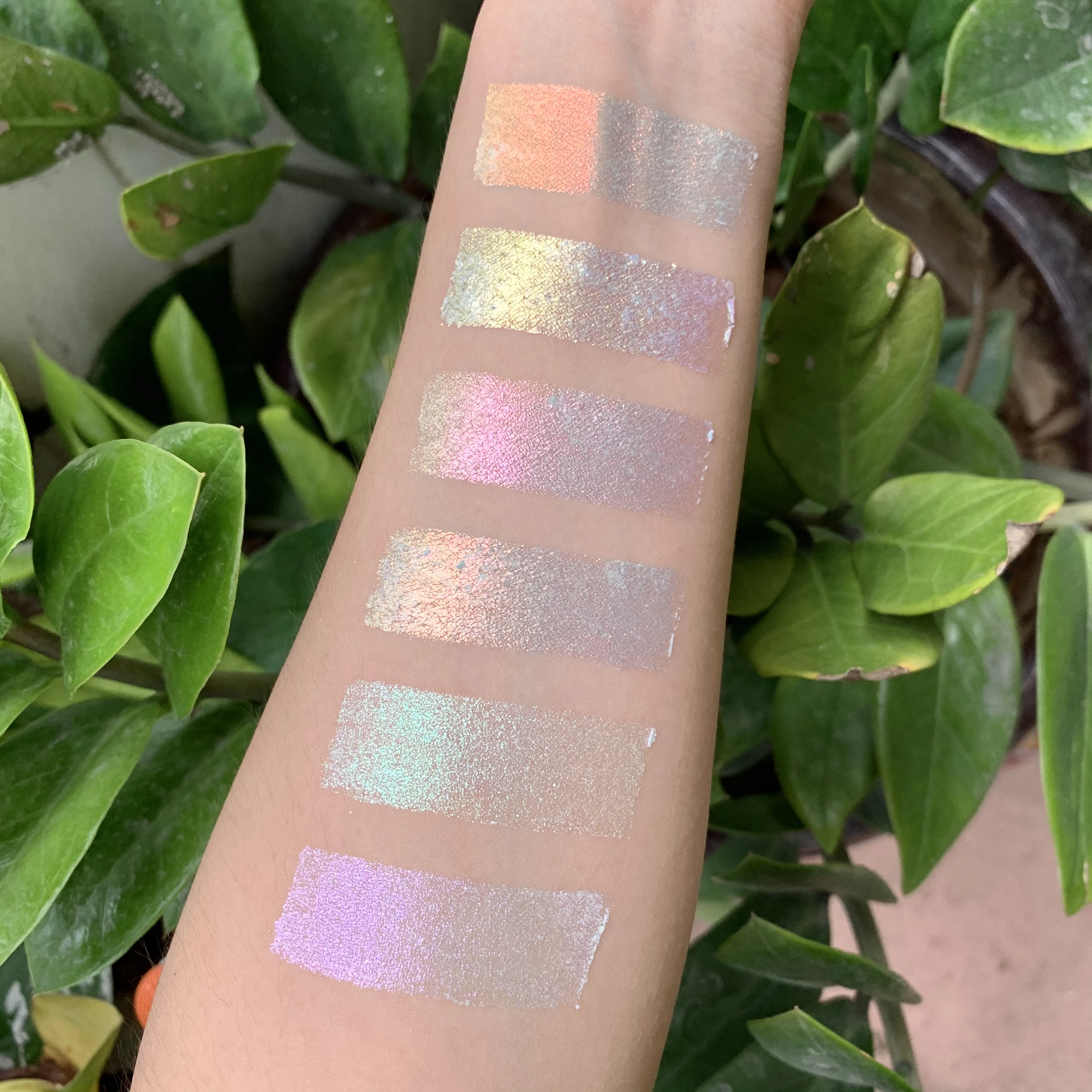 Multi-Use Highlighter Glitter Eyeshadow White Duochrome Highlighter Makeup