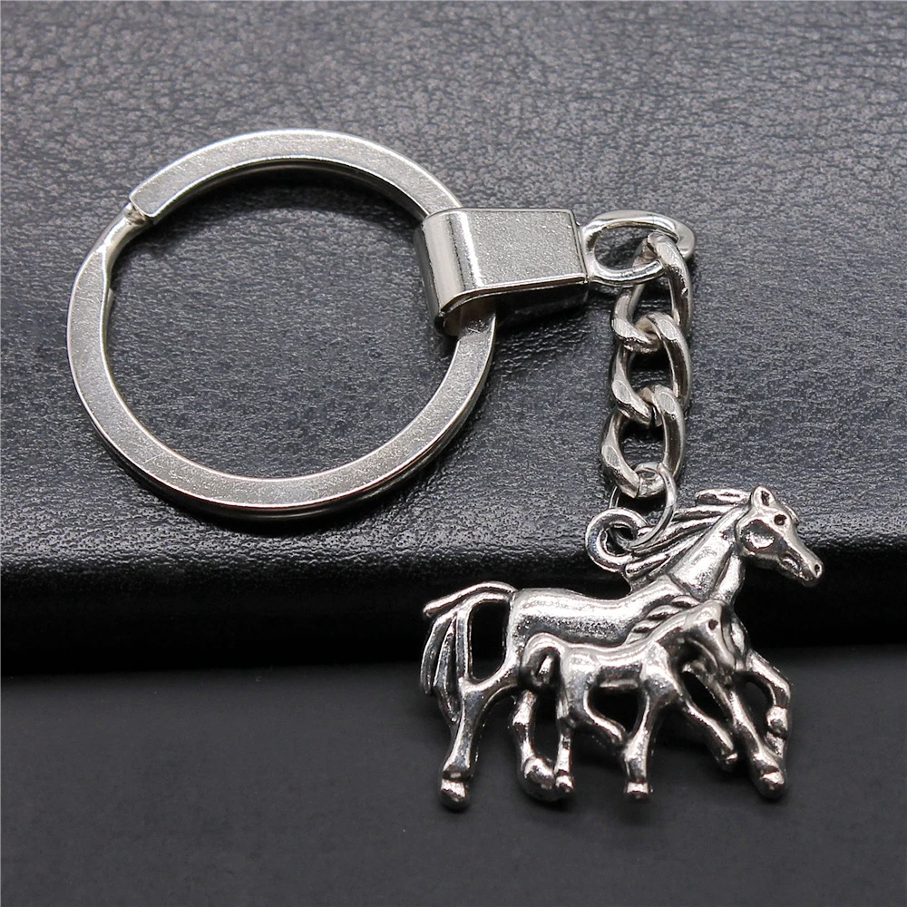 WYSIWYG 28x23mm Antique Silver Plated Antique Bronze Plated Zinc Alloy Horse Mother and Child Keychain P2-ABD-C10442