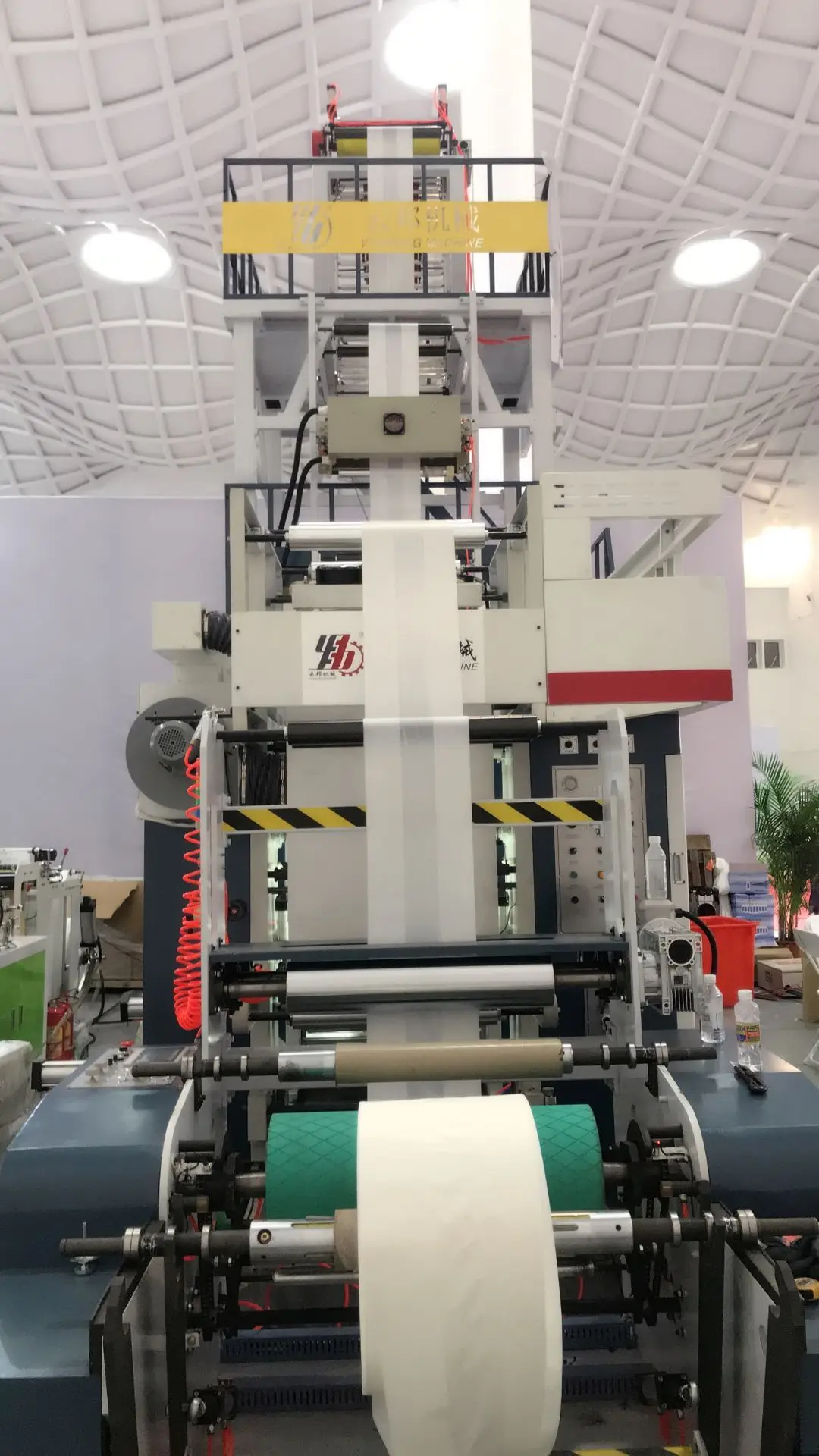 High Speed Automatic Roll changing Plastic PE film blown extrusion machine price for plastic bag making