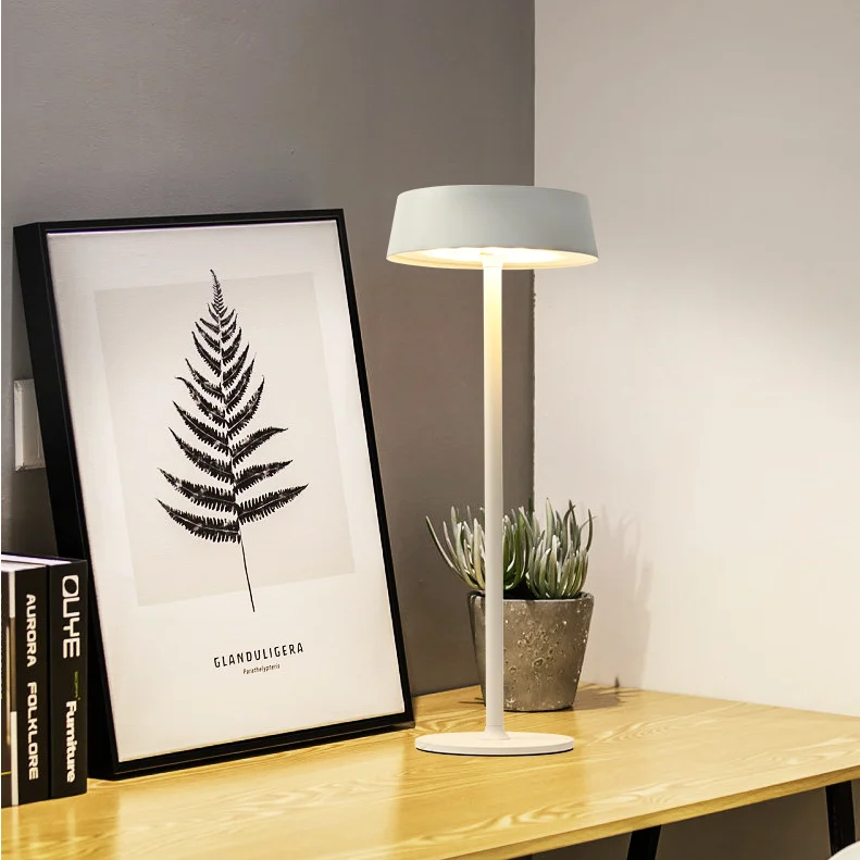 Nordic simple LED cordless table lamp rechargeable desk light hotel commercial bar table light touch dimming wireless lamp