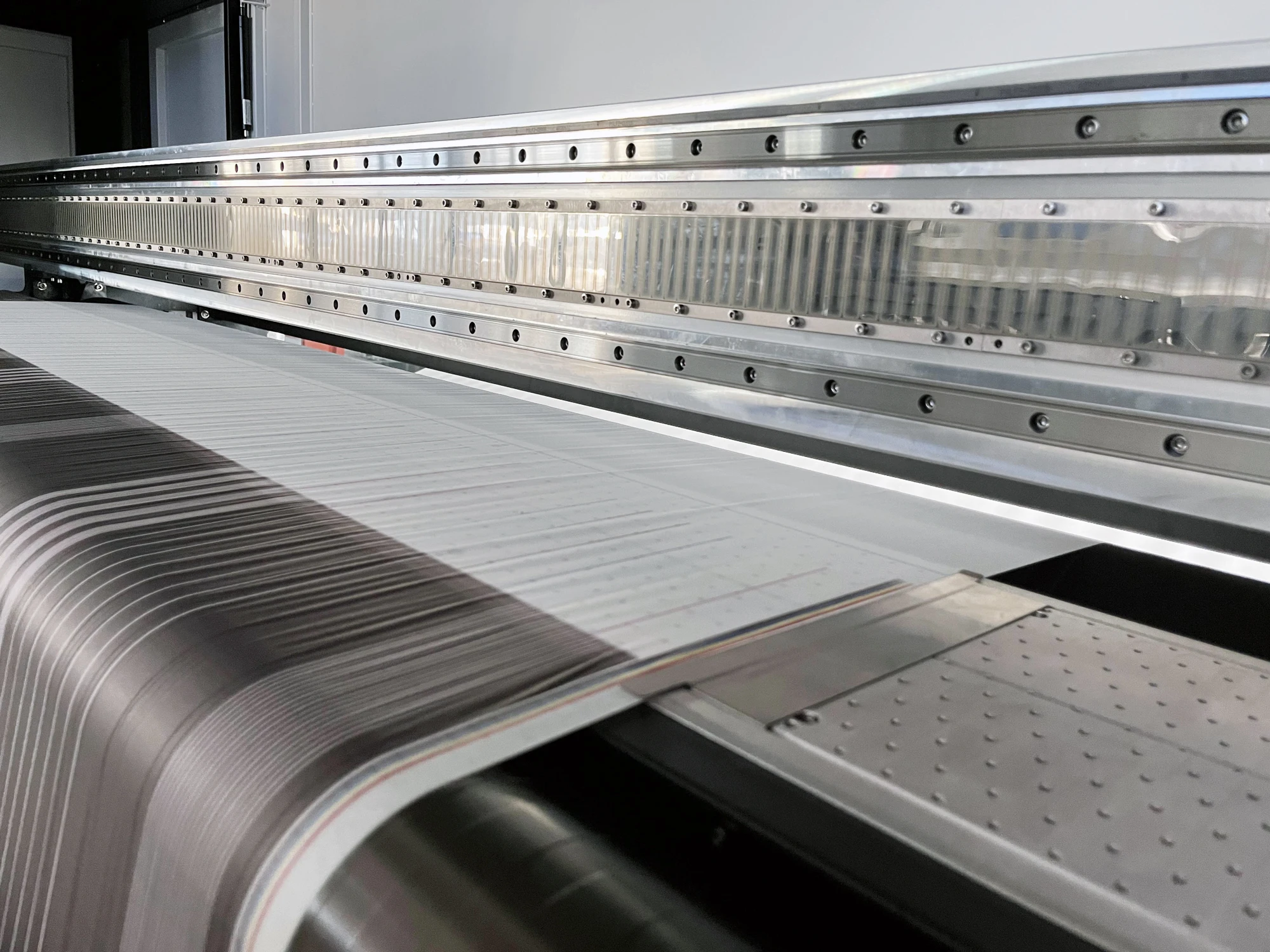 Digital full 16-head industrial printing paper machine textile printing machine