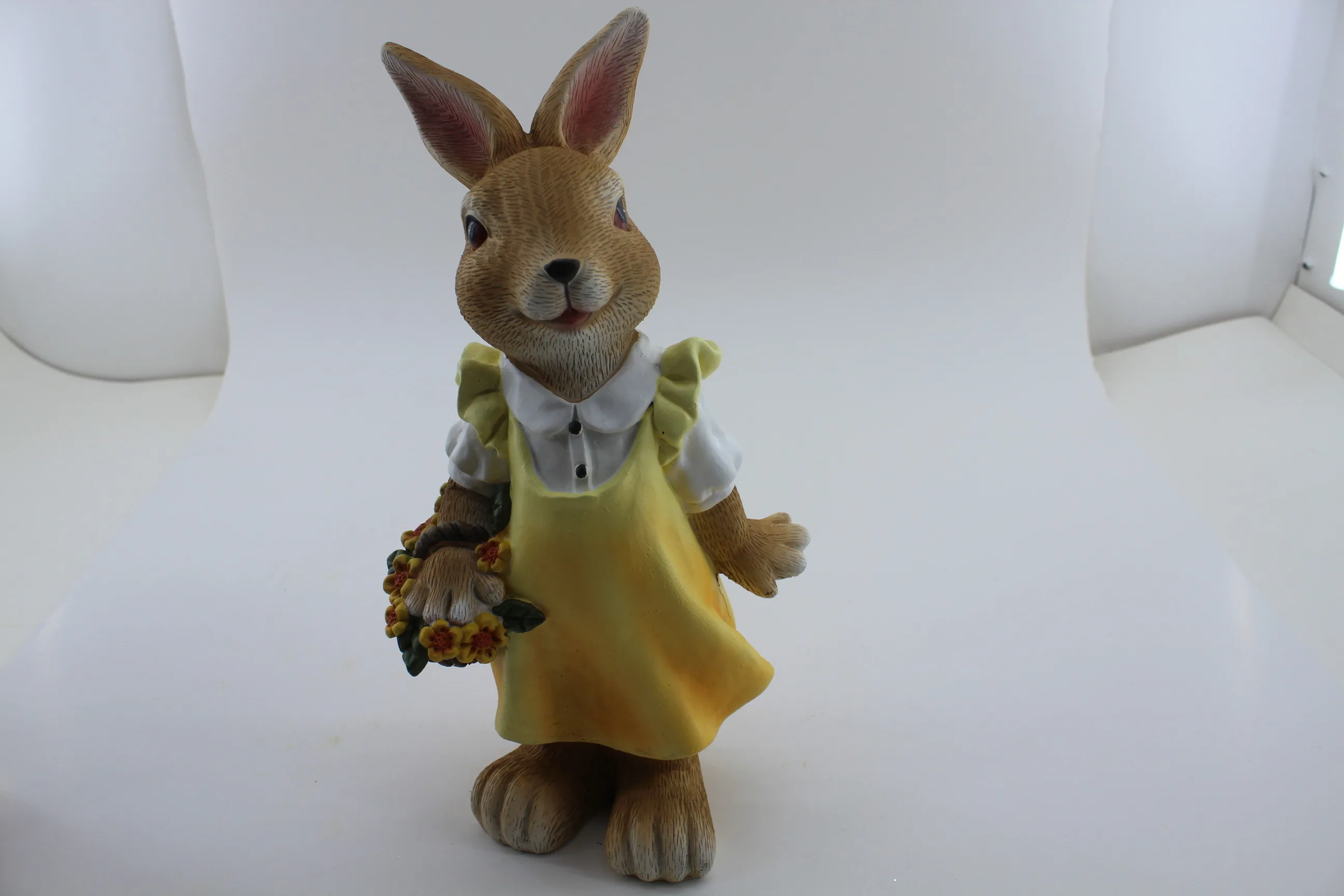 2022 Resin Easter Bunny Rabbit Figurines Decoration Cute rabbit home decoration