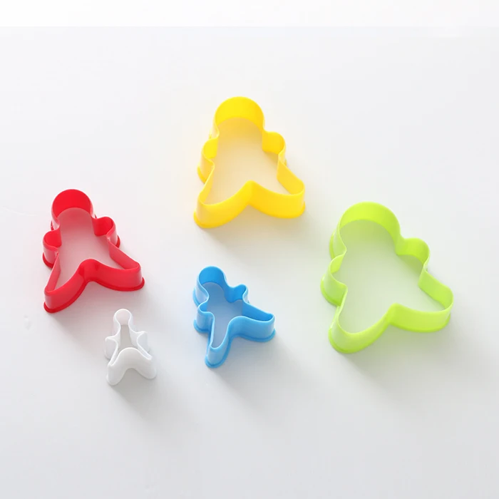 
5pcs Plastic christmas gingerbread man shape cookie cutter for bakeware set 