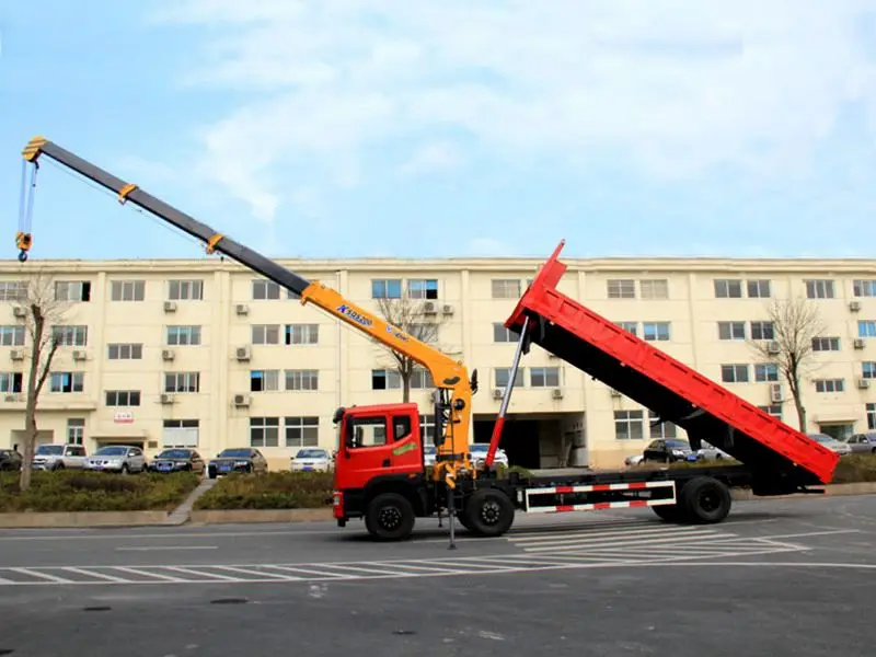
6x4 Truck crane mounted Telescoping Boom hydraulic Crane with 10 ton boom truck crane 