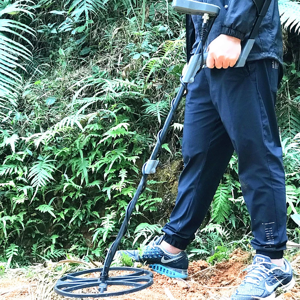 Selling T90 Fully waterproof metal Detector Archeological Treasure Finder outdoor treasure hunt