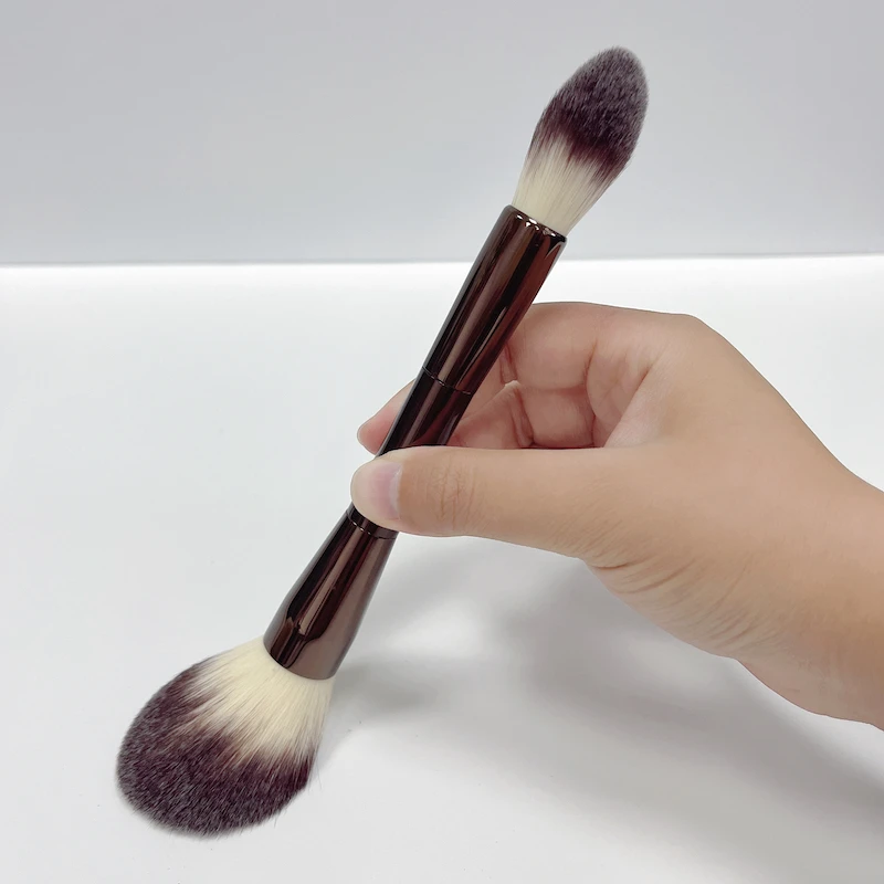 Double Ended Custom Makeup Brush Vegan Liquid Foundation Powder Blush Eye Makeup Private Label Brown Makeup Brush