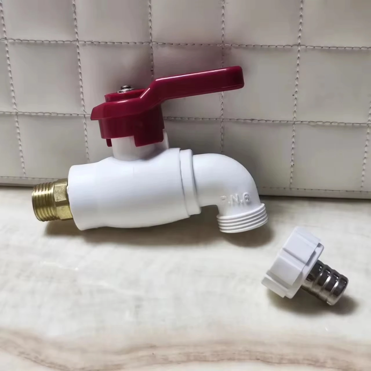 KT-116 User-Friendly Pvc Faucet For Everyday Use Easy-To-Use Faucet For Home And Office