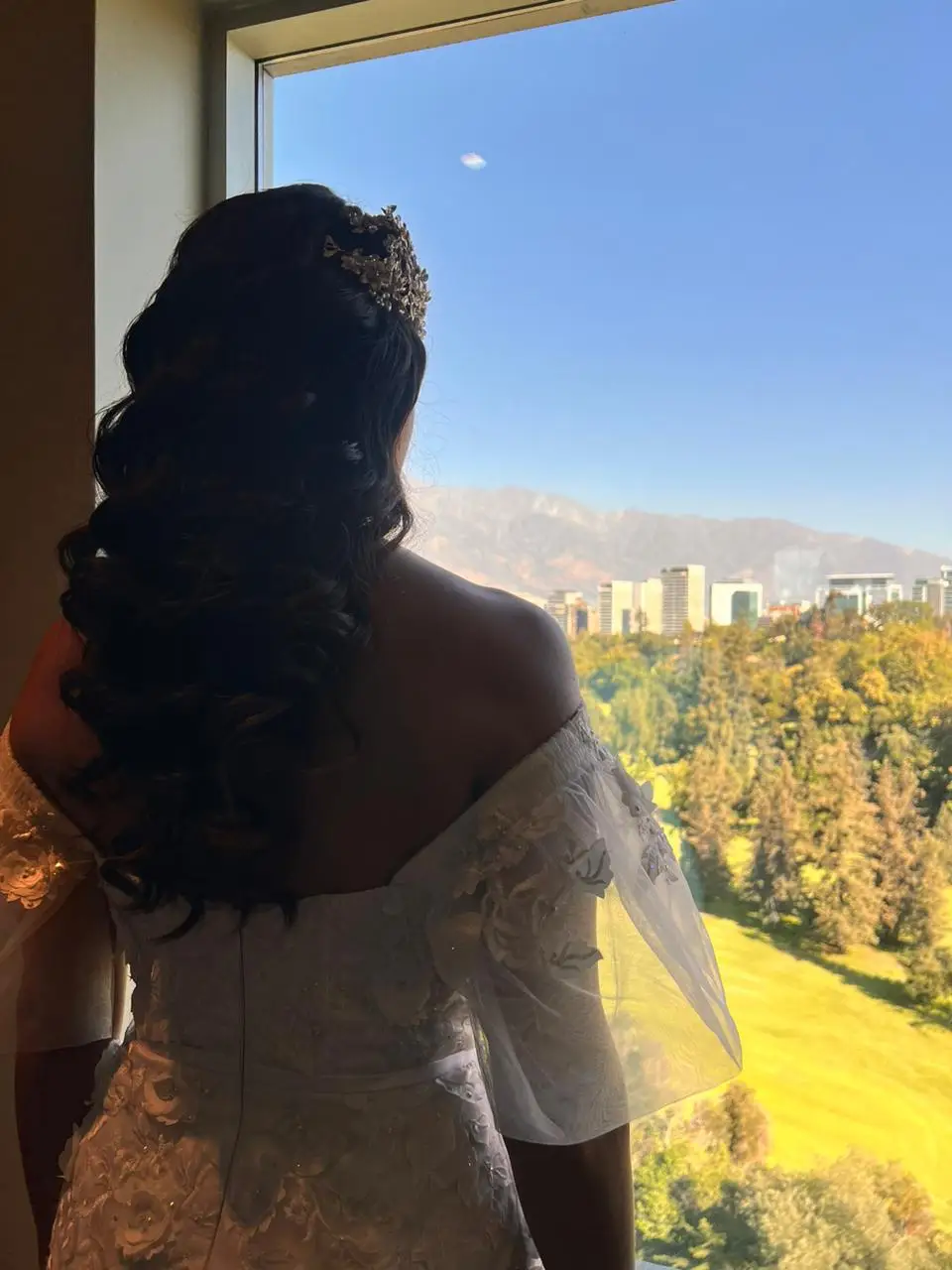 China Customization White Bridal Gowns 2024 long sleeves Lace Wedding Dress For Women Bridal Classic Wedding Dresses