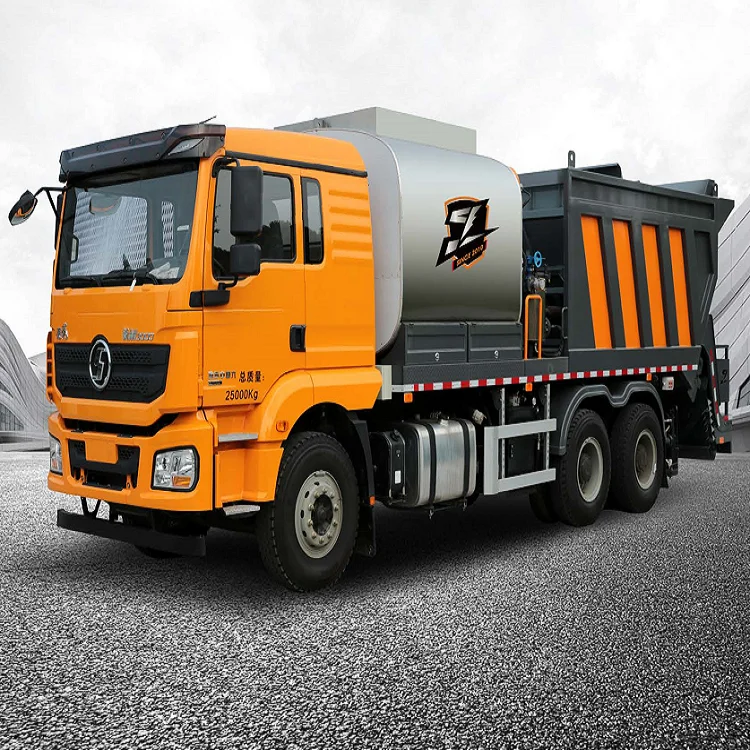 Asphalt Gravel Paving Road Repairing Spreading Truck Synchronization Seal Coat Road