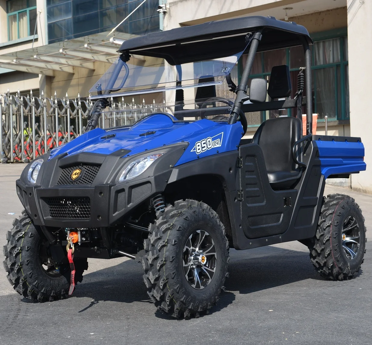 
yellow large displacement Gas UTV for farmers 800cc with snow shovel 4x4 side by side all terrain vehicle farm 