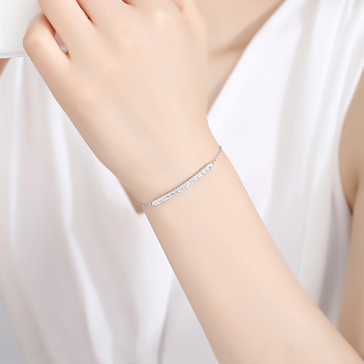 CZCITY Cubic Zirconia Cross Charm 925 Sterling High Quality Woman Summer Sliver Adjustable Chain Bracelet