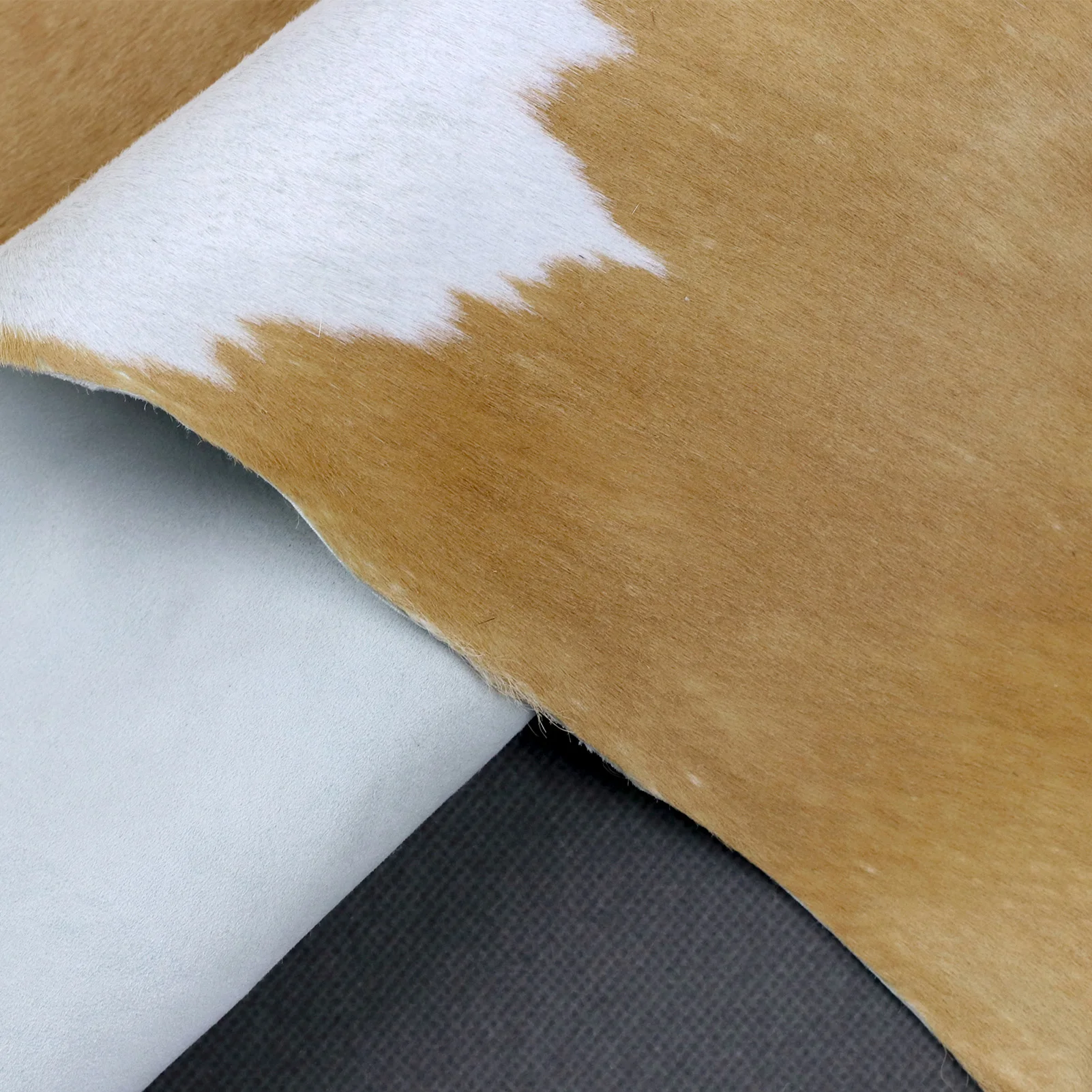 Soft hair on hide pelt natural baby calf skin leather milk brown brindle white dual color genuine