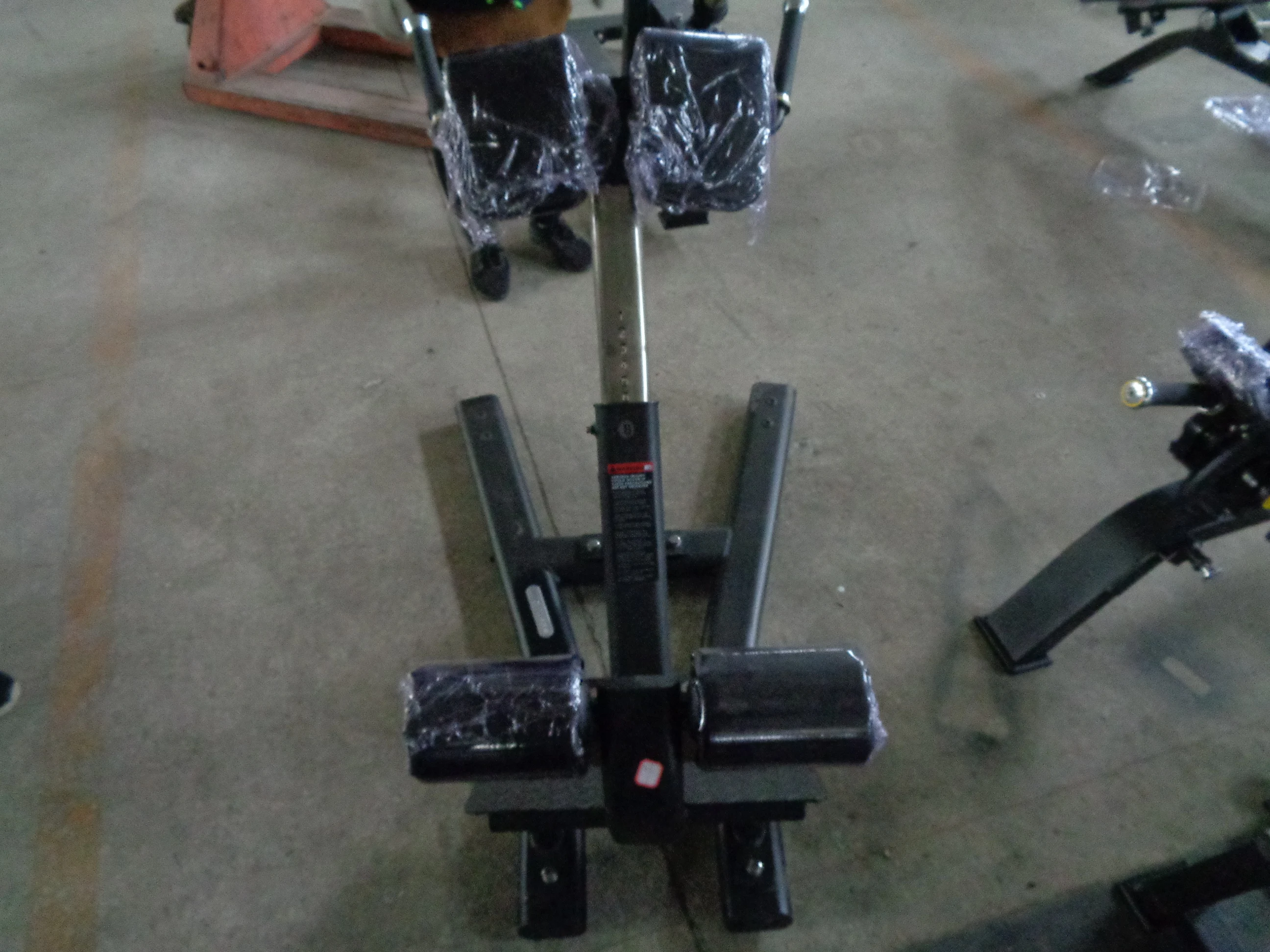 
MND Factory New Arrival Commercial Gym Machine FF45 Back Extension Bench Roman Chair 