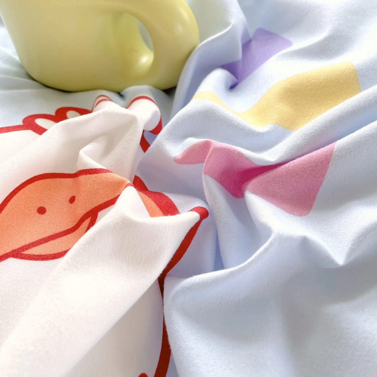 Tradition 100% Polyester Fabric Bed Sheets Wrinkle Free Super Soft Brushed Microfiber Flat Sheet Set For Home Living Room