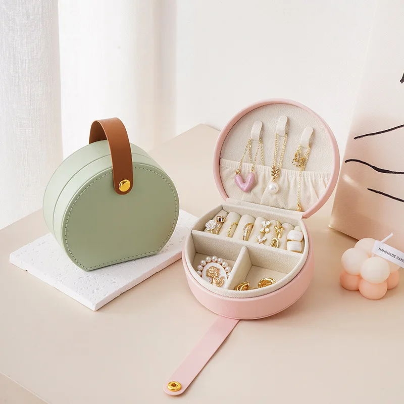 Luxury Low MOQ Portable Mini Size Pu leather Pink jewelry carrying jewelry case storage box with handle for women
