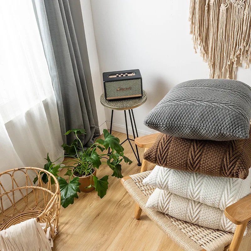 2021 Amazon Wholesale  luxury Sofa pillow case acrylic decorative chunky knit cushion covers