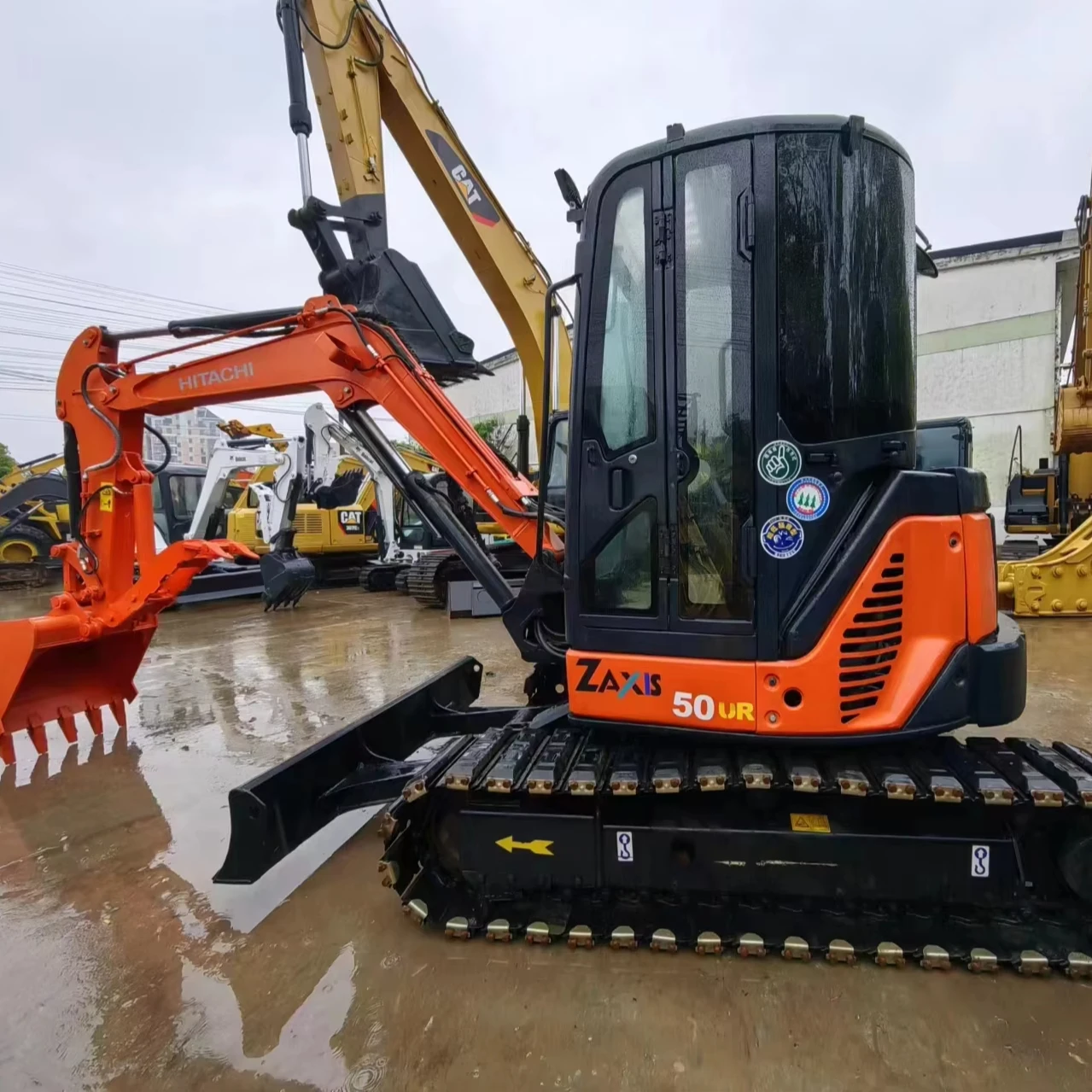 Японский экскаватор EPA Tier 4 Hitachi ZX50u б/у ZX50 5 тонн