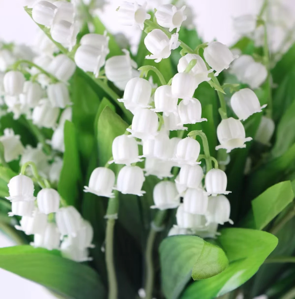 New Arrival Real Touch Silk Artificial Bouquet Of Lily Valley Flower For Wedding Home Decoration