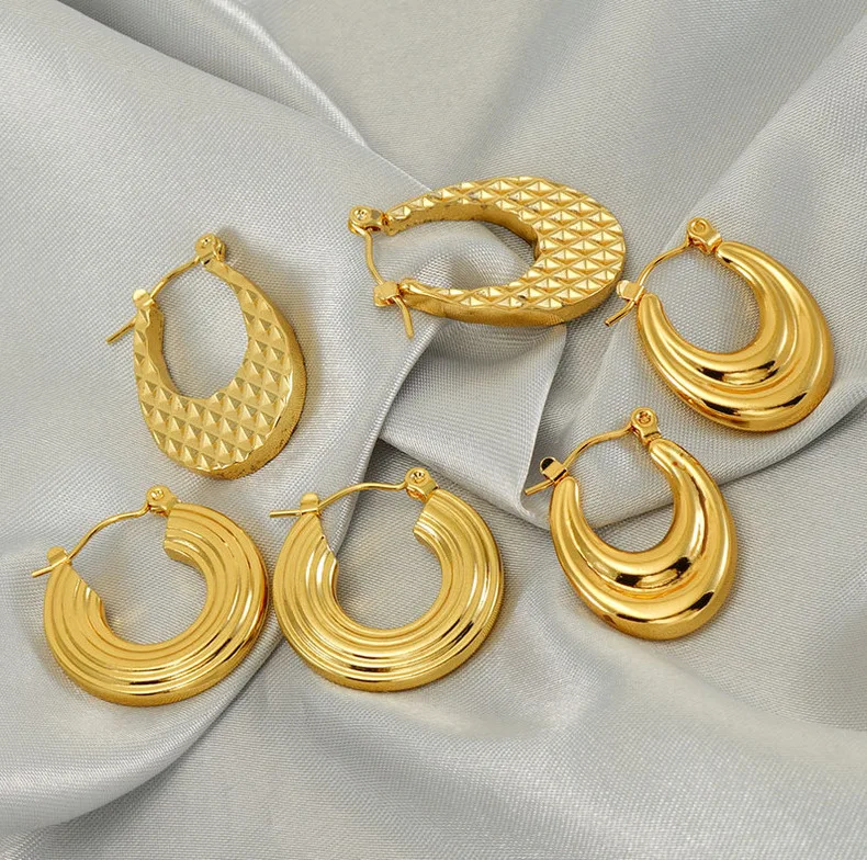 Hyperbole Chubby Huggie 18K Gold Plated Stainless Steel Jewelry Huggies Screw Polka Dot U Shape Hoop Earrings