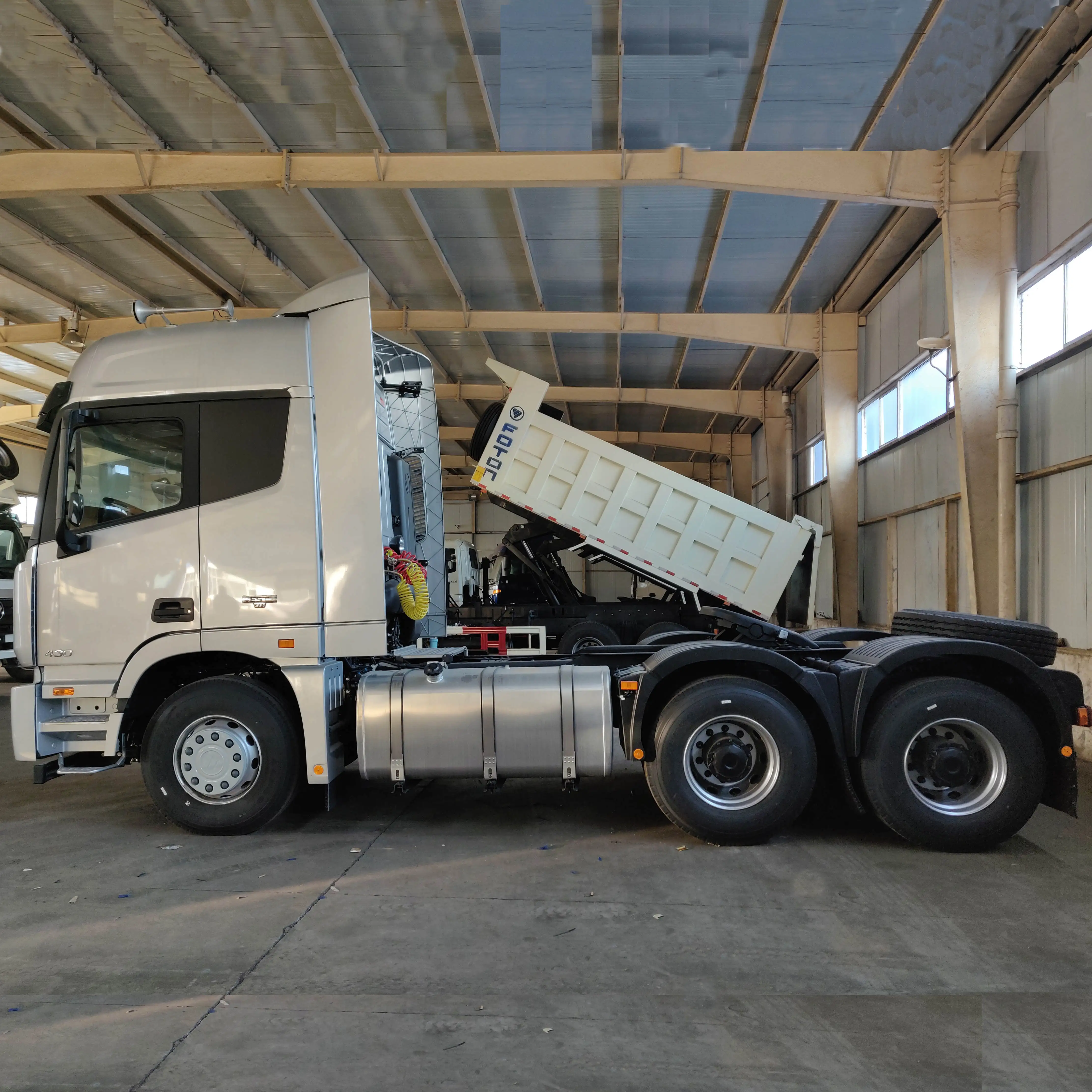 Китай Подержанный грузовик 6x4 часть головка трактора Foton Auman тягач продажа по низкой цене