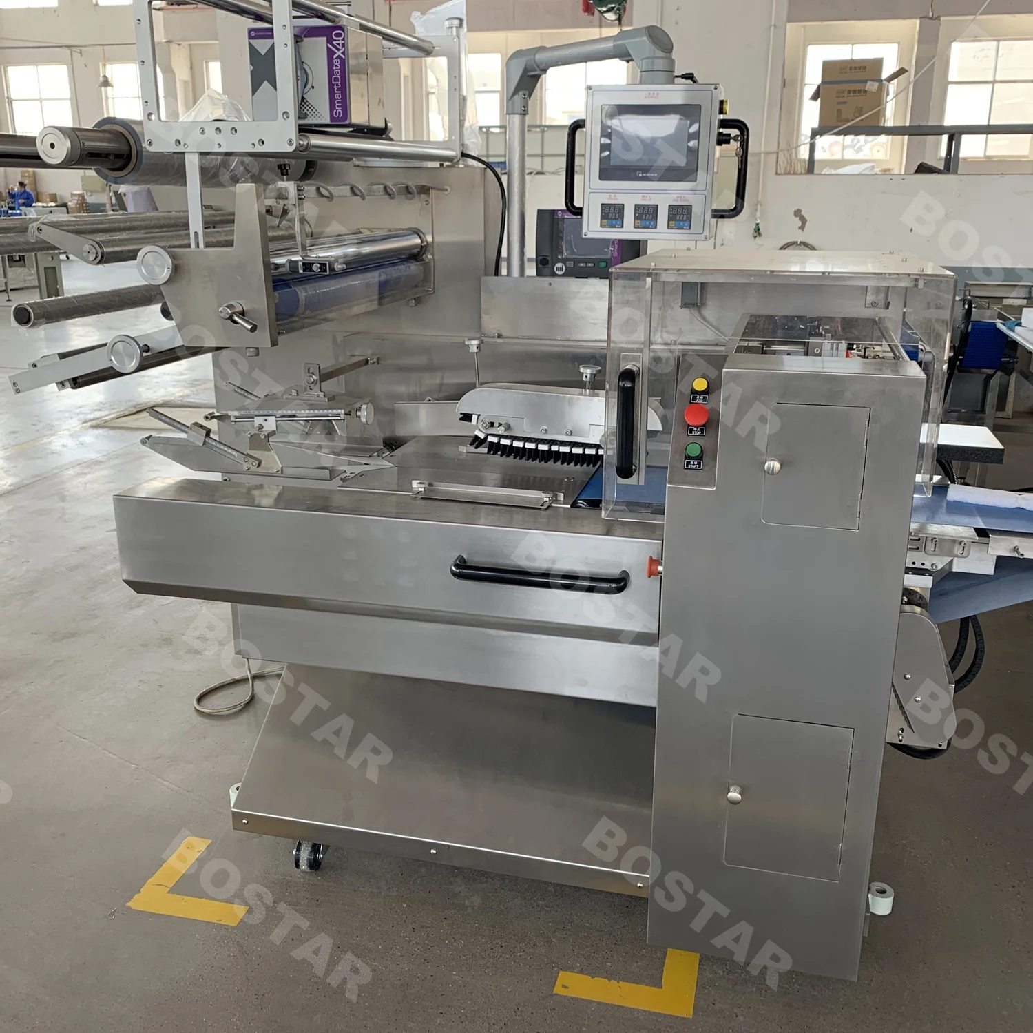 Wholesale Low Price Horizontal Pillow Pita Bread Packing Pack Machine For Bread Lough