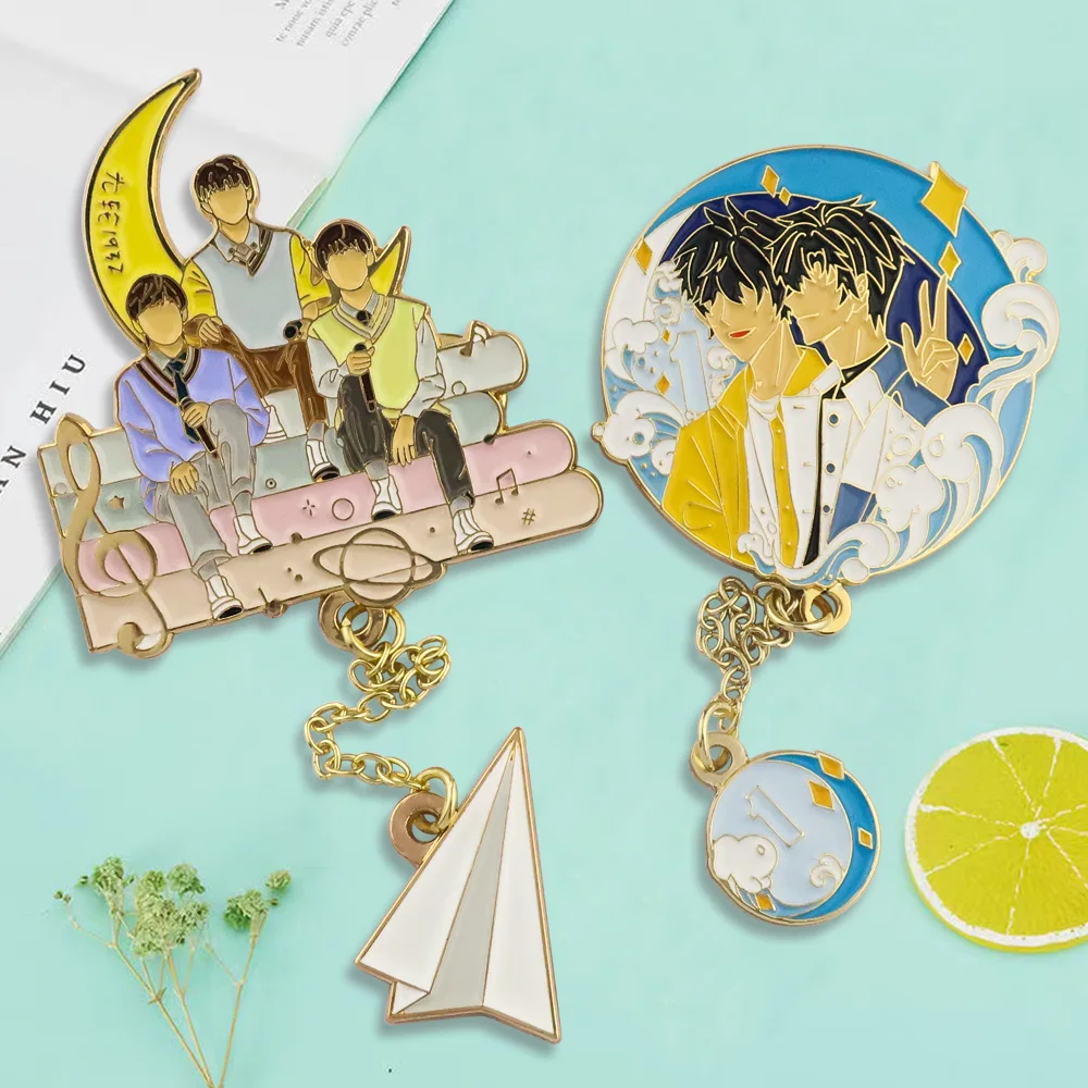 Badge shop online badge supplier customized cheap soft enamel badge and Lapel Pin