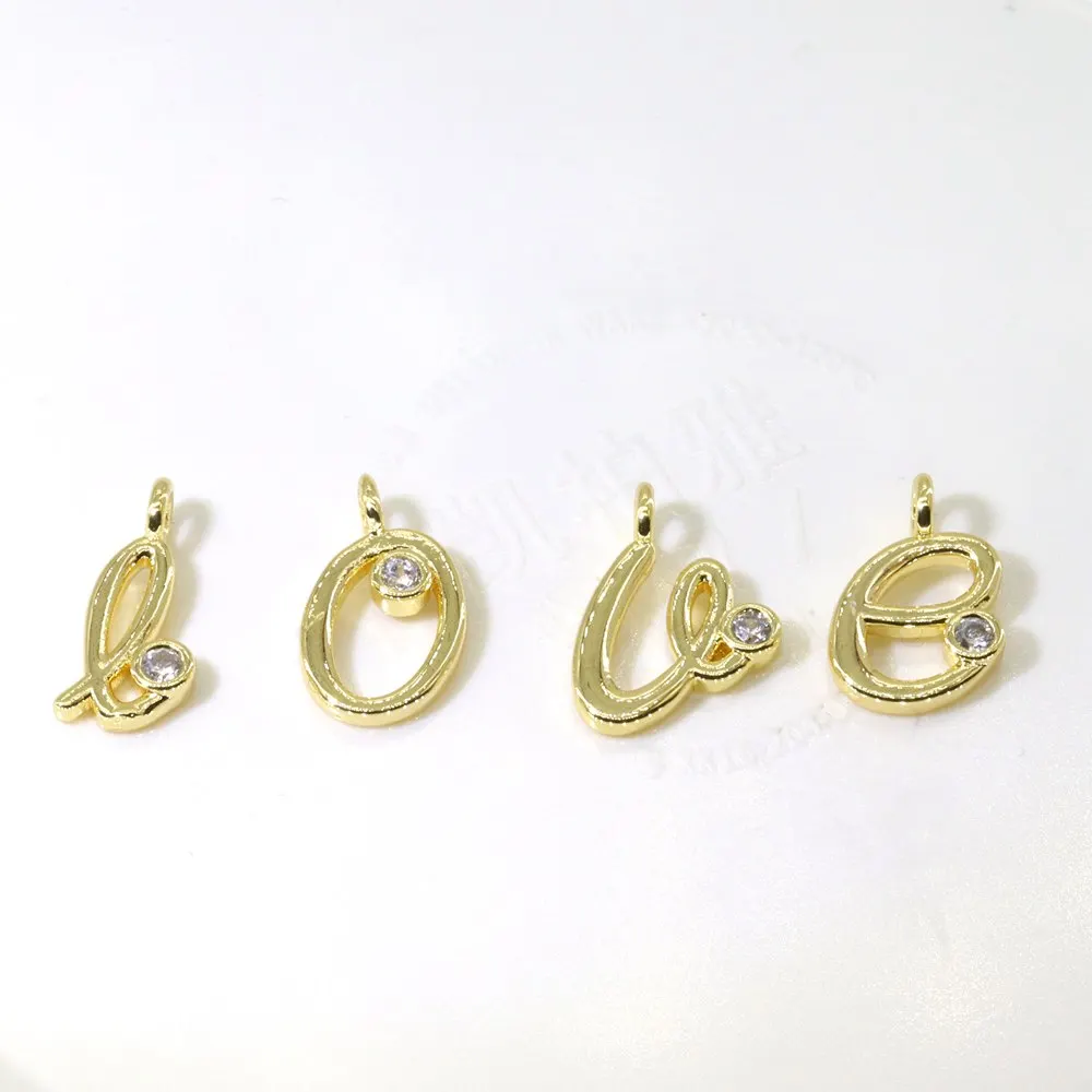 2022 New Fashion Brass Copper Alphabets Design 18K Gold Plated Jewelry Making Letter Charm For Accessories
