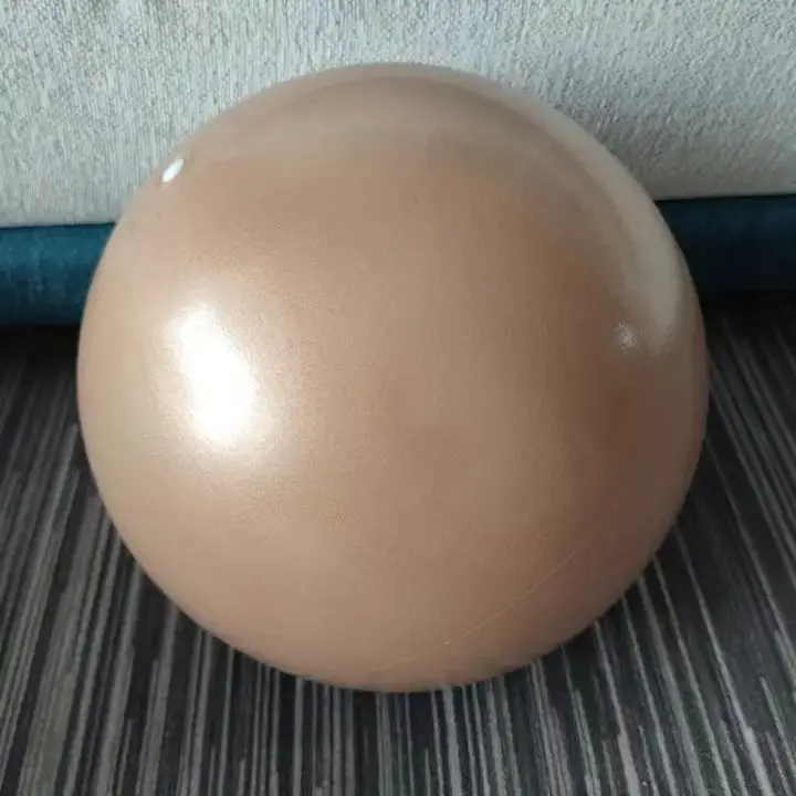 Gym Pilates Ball Small Yoga Exercise Ball Inflatable 20-25 Cm Small Mini Balance Yoga Custom Pilates Ball For Sports