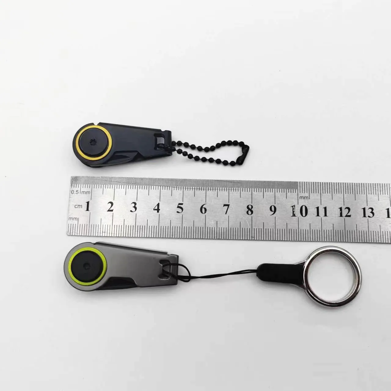 Outdoor Portable keychain Zipper Knife Tiny Box Opener Cutter Folding EDC Mini Pocket Knife