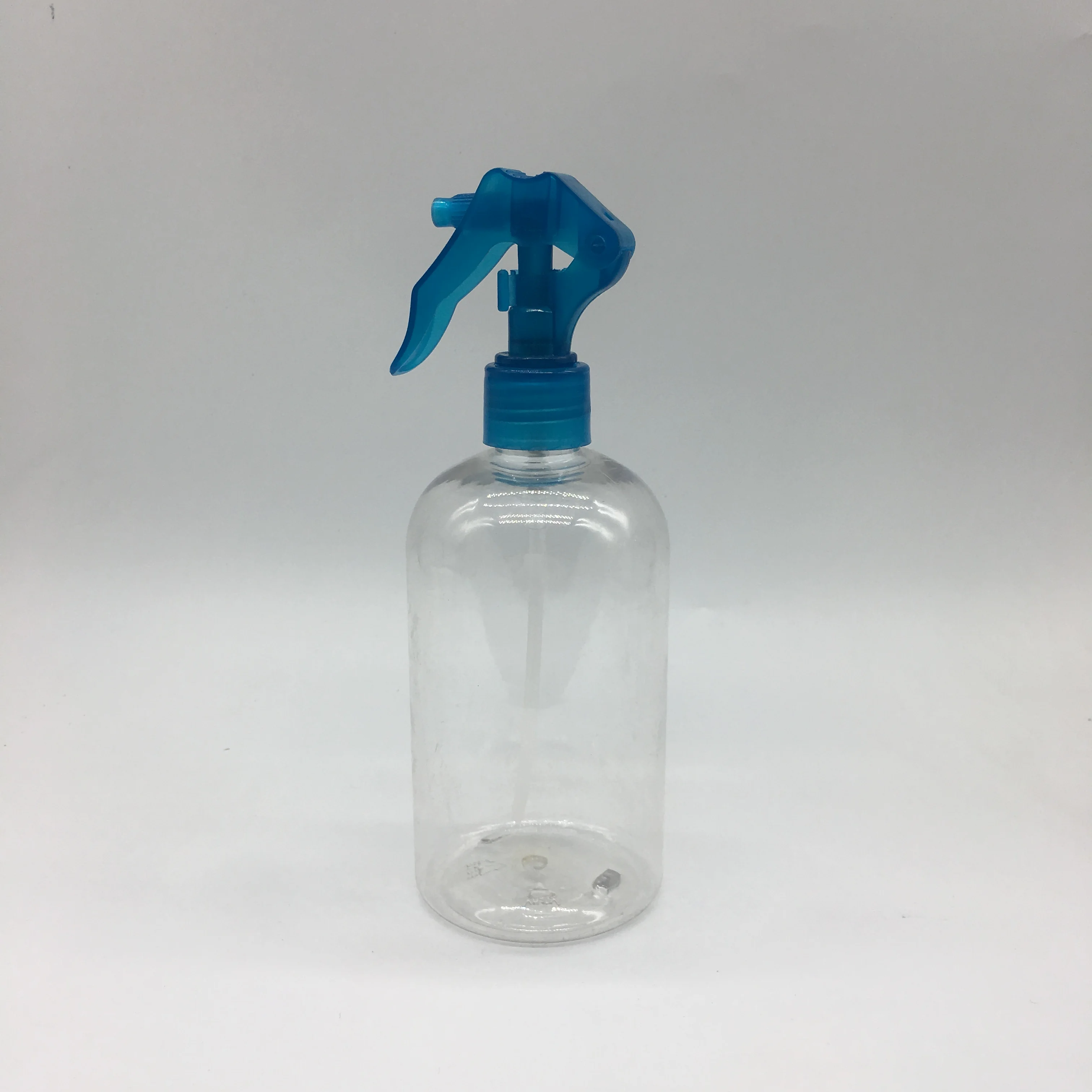 wholesale colorful 8oz 12oz 16oz empty plastic pet trigger spray bottle for cosmetic packaging