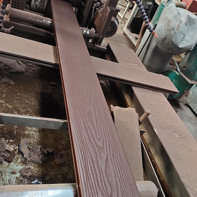 waterproof slip resistant terrace patio wpc composite decking boards outdoor wood plastic flooring wpc deck exterior