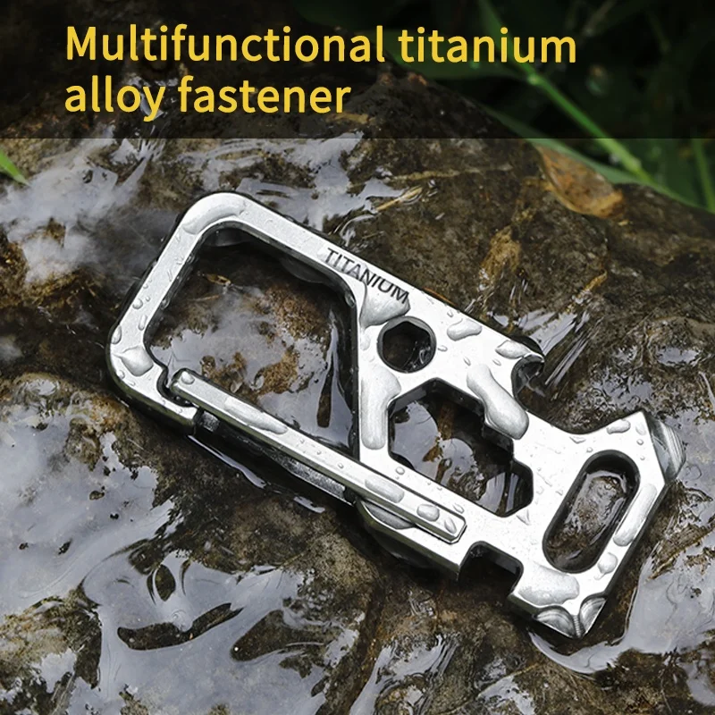 High-End Titanium Keychain Luxury Men Car Key Chain Key Ring Ultra Lightweight EDC Carabiner Holder The Best Gift For Men
