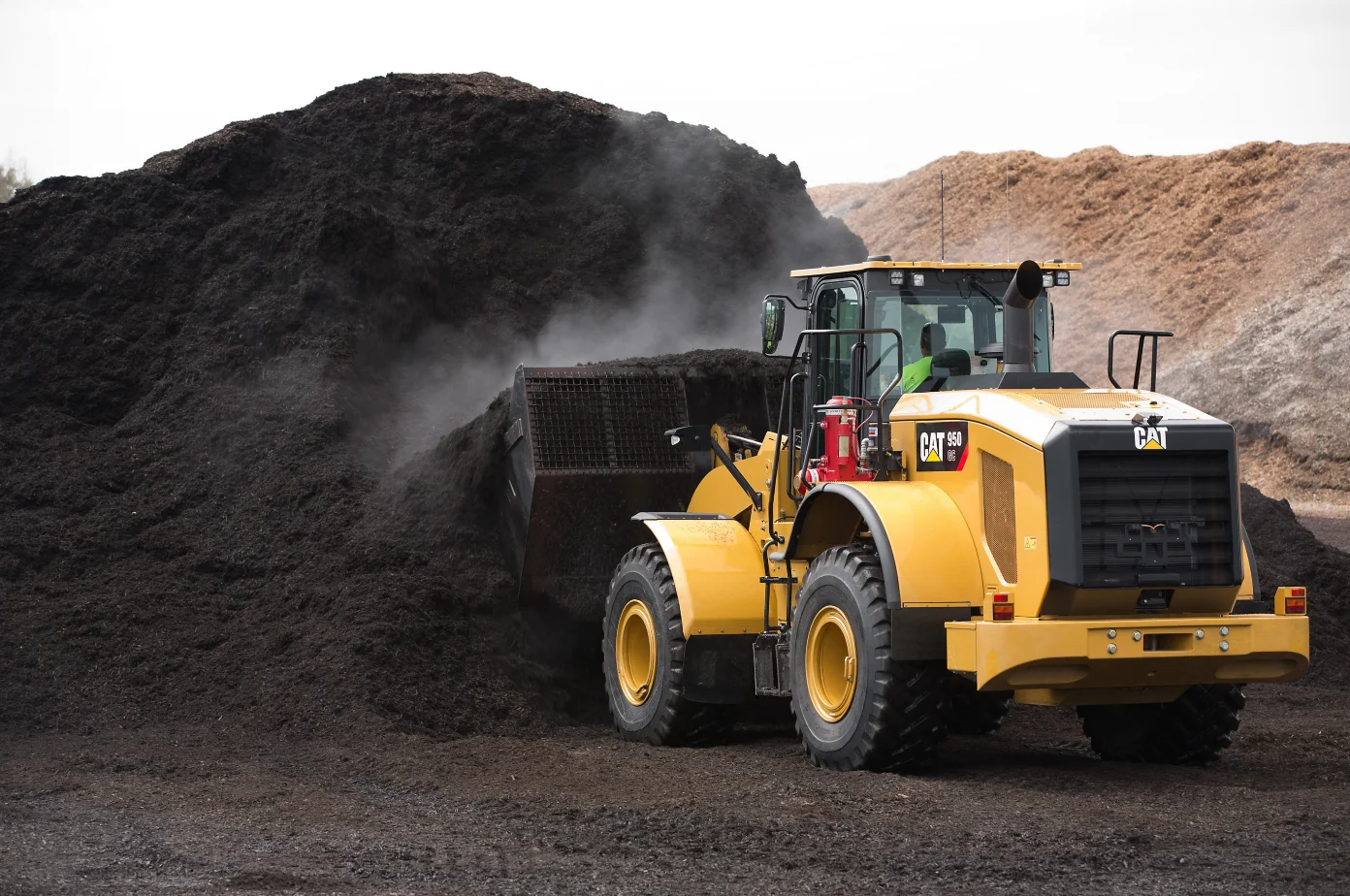 2023 Новый дешевый колесный погрузчик CAT 950GC для Caterpillar