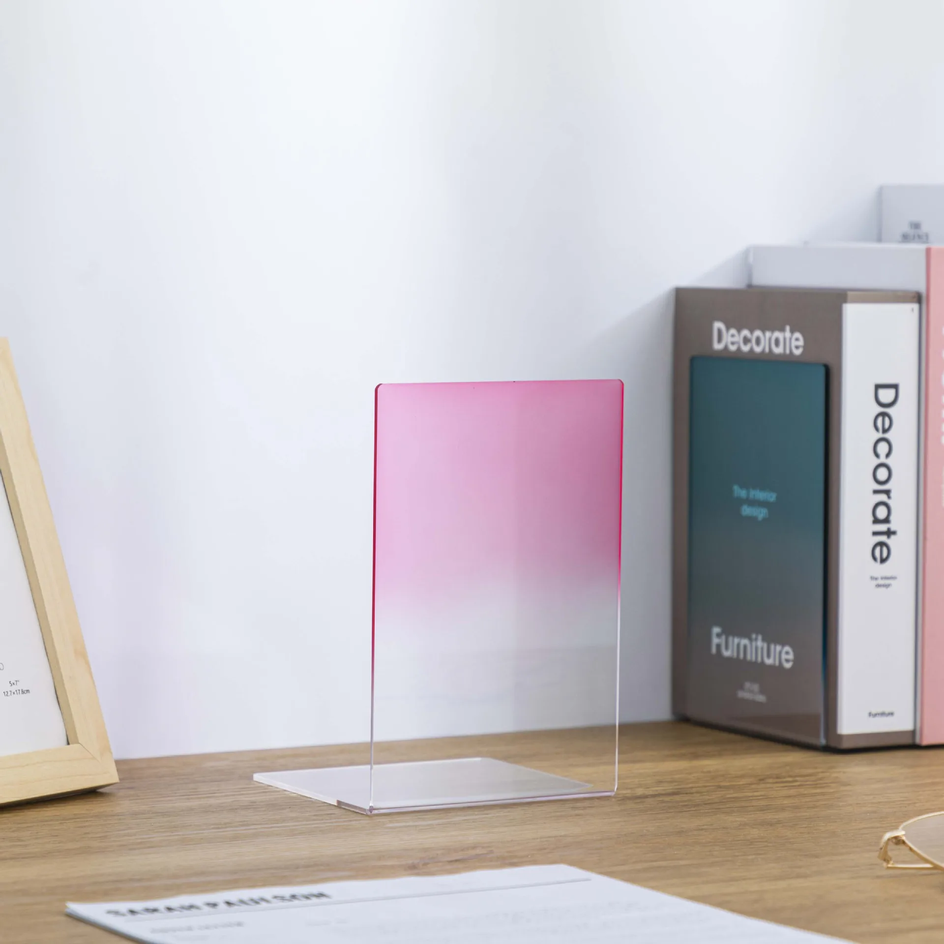 Wholesale Clear Acrylic Magazine File Holder Desk Organizers And Accessories Book Stand Rack For Office Organization