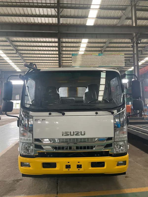 Factory price Isuzu 4x2 Flatbed Wrecker Towing Truck Body Road Recovery Tow Truck