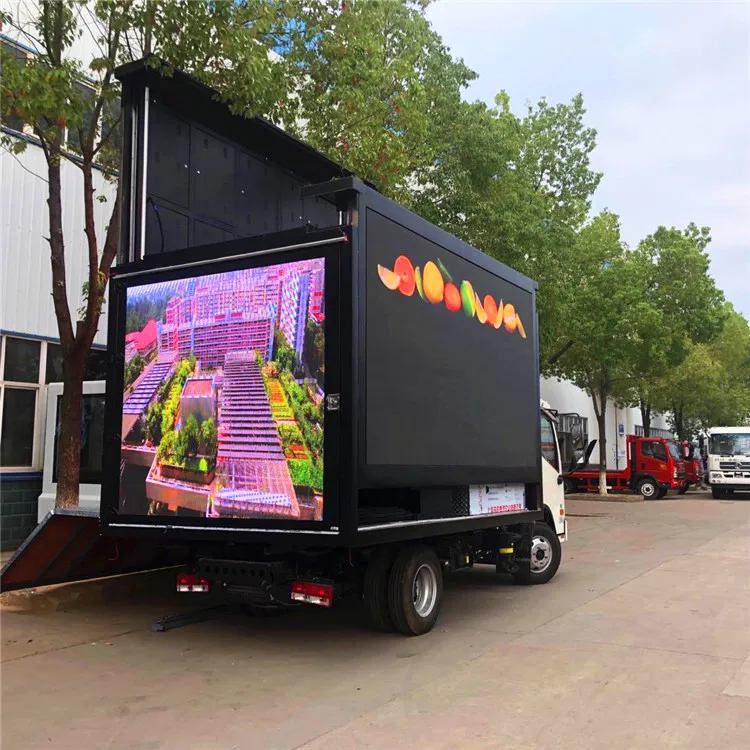 3 Sides P5 High Resolution LED Billboard Box Mounted on Truck