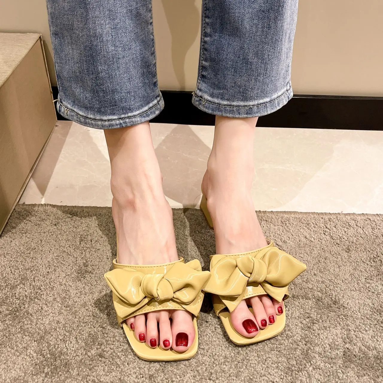 Summer New Fluffy Open Toe Indoor Slippers High-Heeled Sandals Wholesale Women Bow Slider Slippers