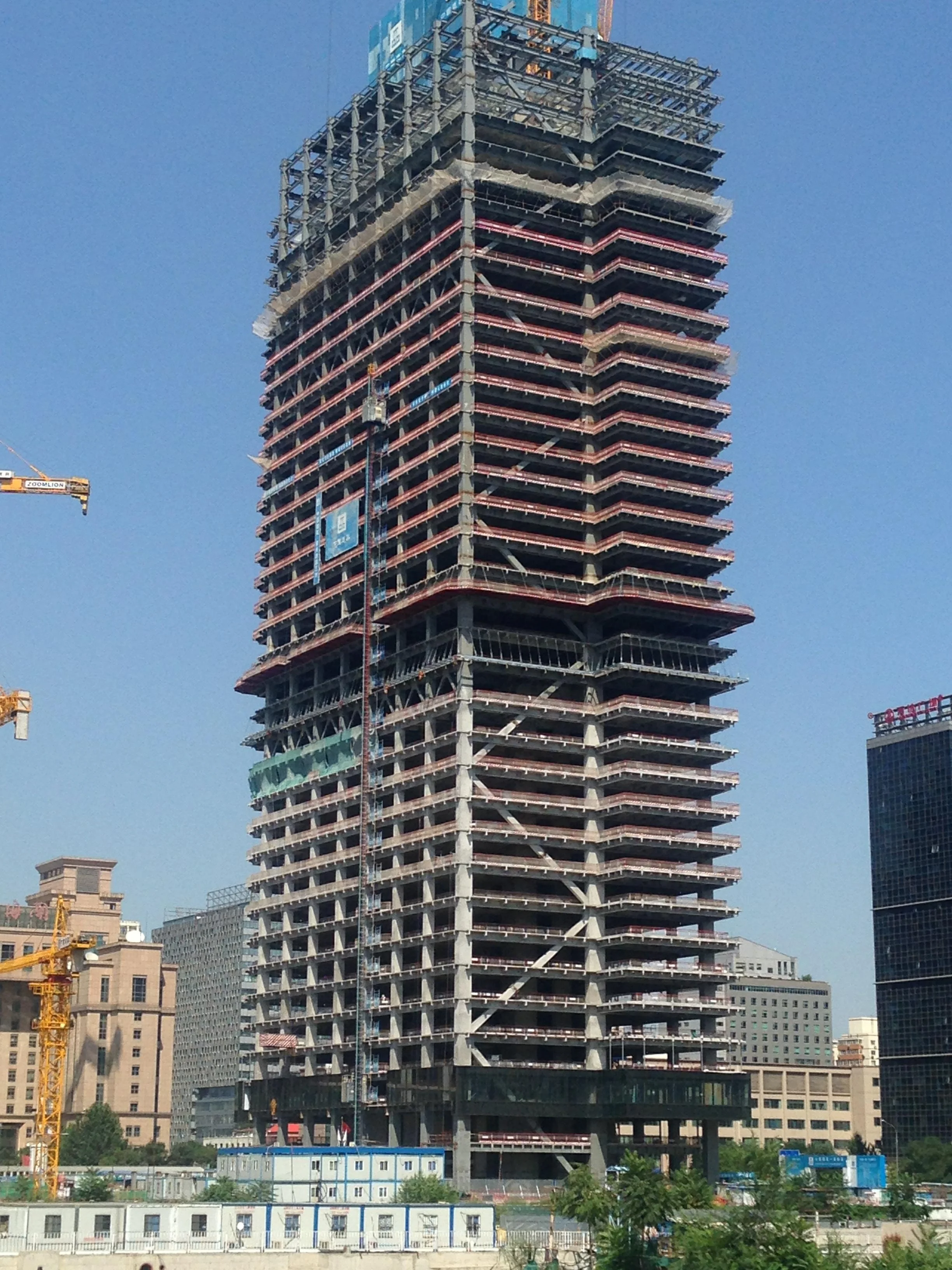 Outdoor lift double cabin construction elevator with compact structure construction hoist sc100/100