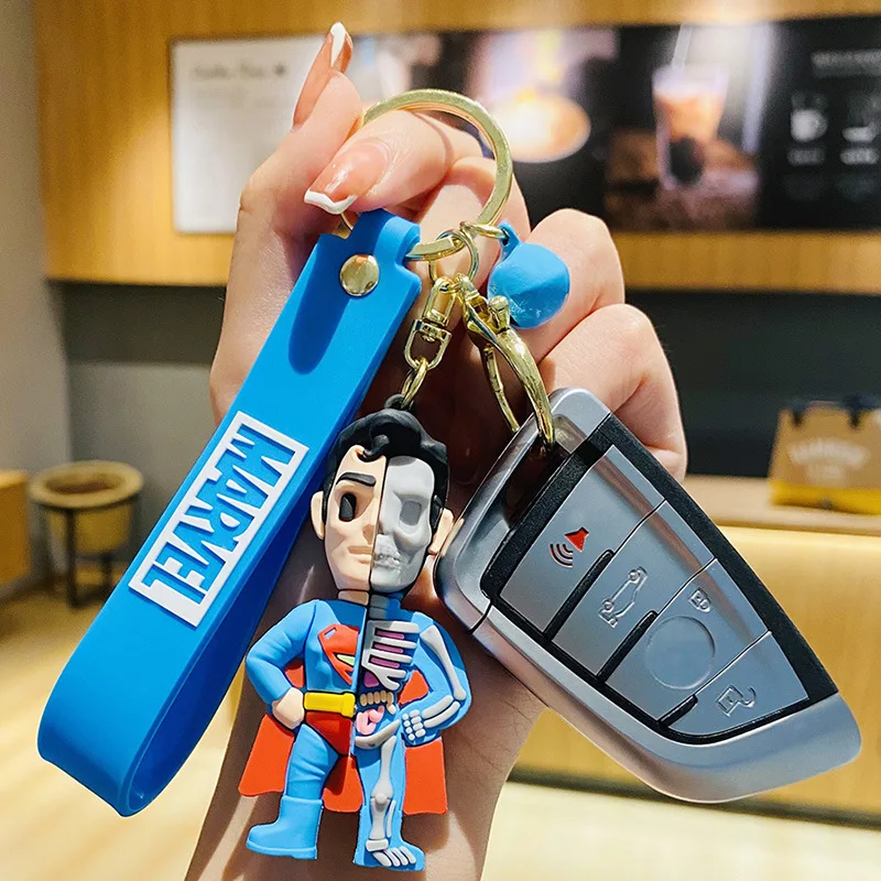 Latest 3D promotion gifts semi-anatomical super hero Hulk Bat man Super Spider man iron man keychain PVC Plastic Key chains