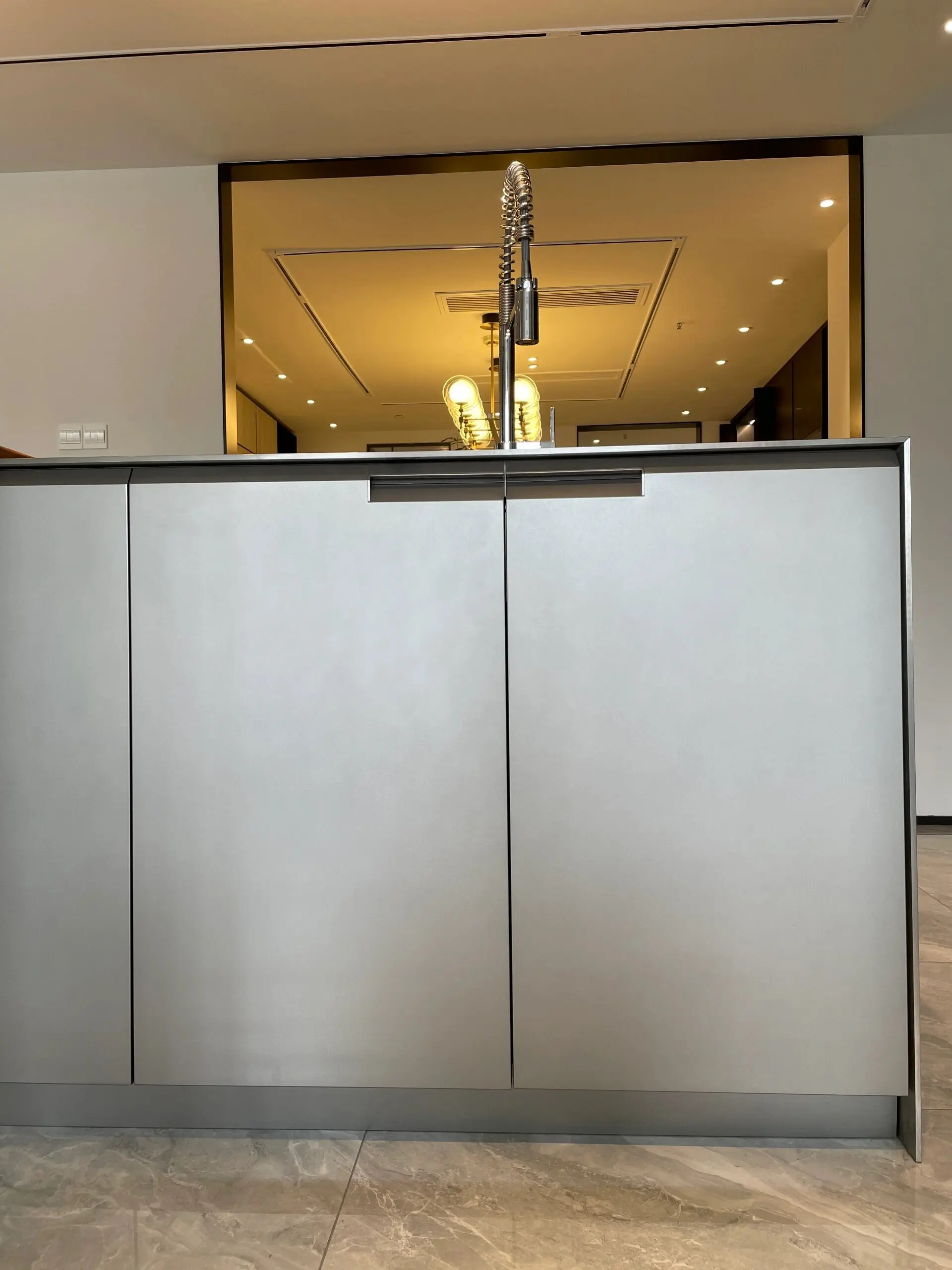 Multi-Functional Stainless Steel Cabinet with Drawer Slide Scratch-Resistant Waterproof Tall Island Villa Countertop Kitchen Cab