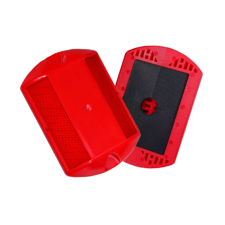 High Brightness IP68 Waterproof Road Stud White Reflector 115*80*17mm PMMA Plastic with Glass Material