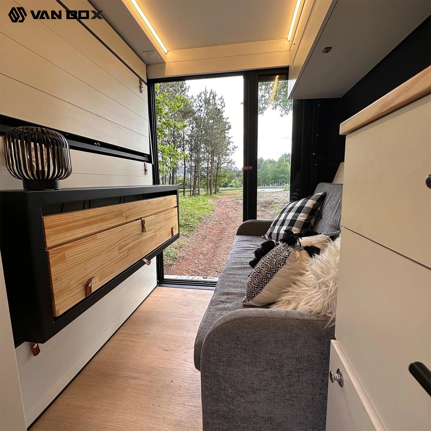 Camper Van Cheap for Sale Motorhome Pop-Up Roof China Motorhomes 8 Luxury