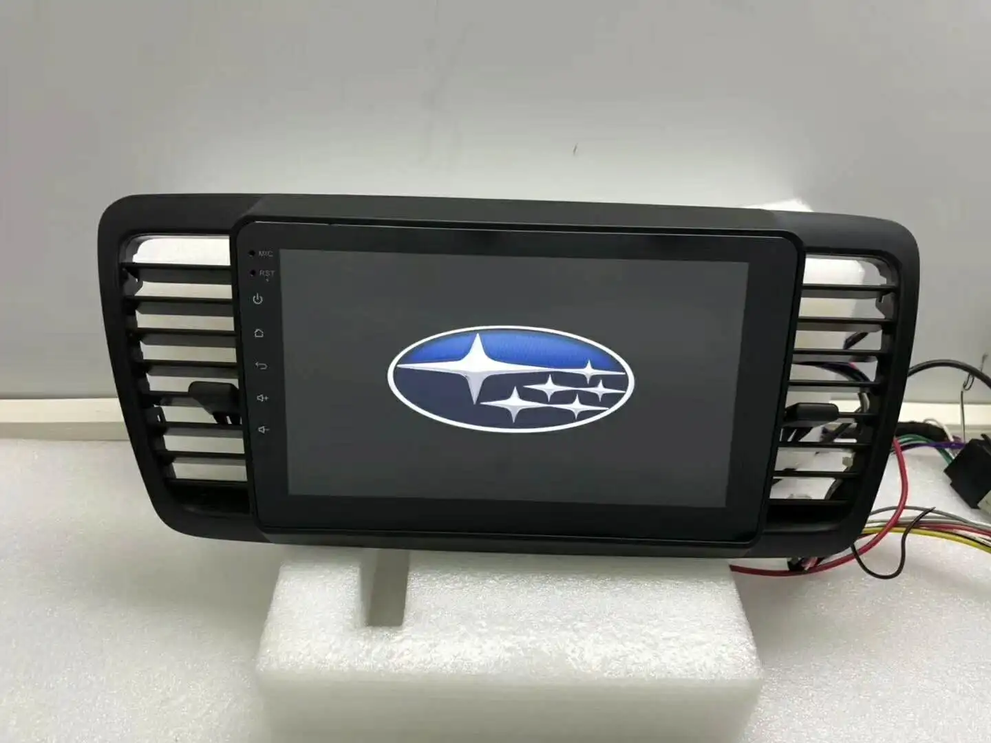 Wholesale Android10.0 Screen Car Radio DVD Player GPS for Subaru Legacy Outback 2004-2009 with WIFI Carplay Playstore