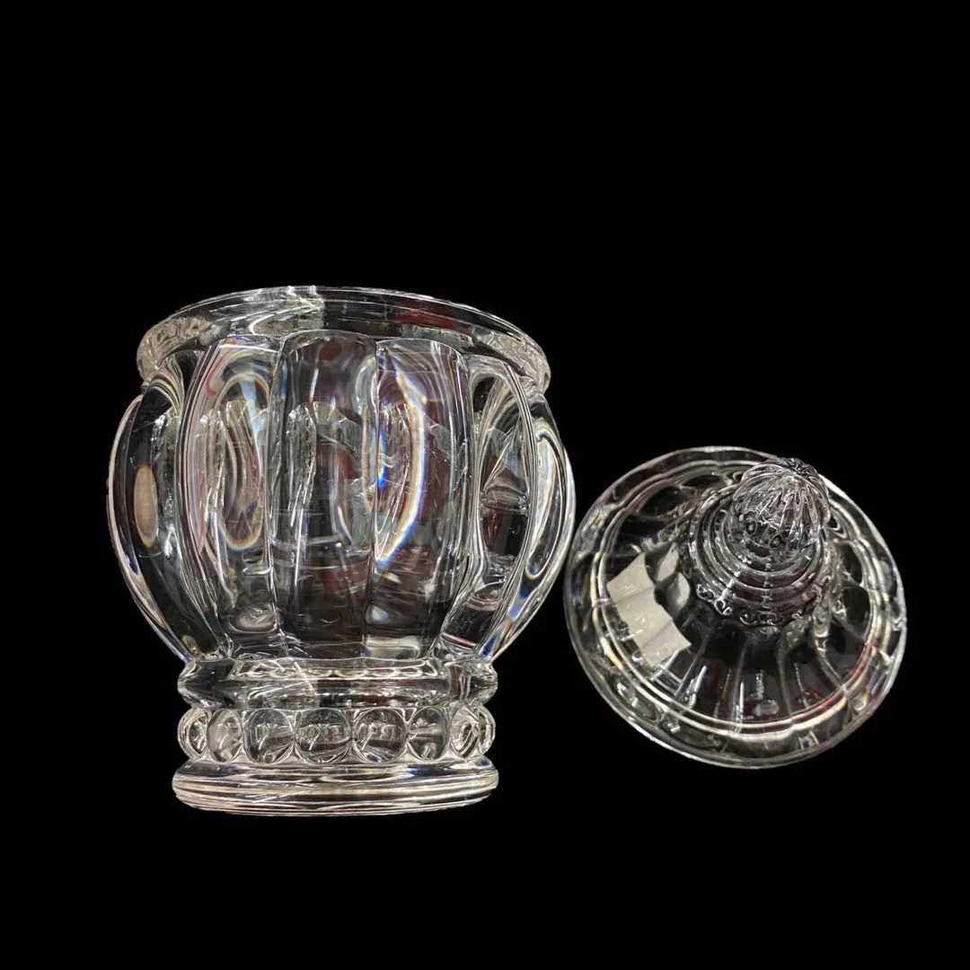 
2021 hot lantern shape glass candy jar jewelry box candle holder with lid for wedding holiday and home 