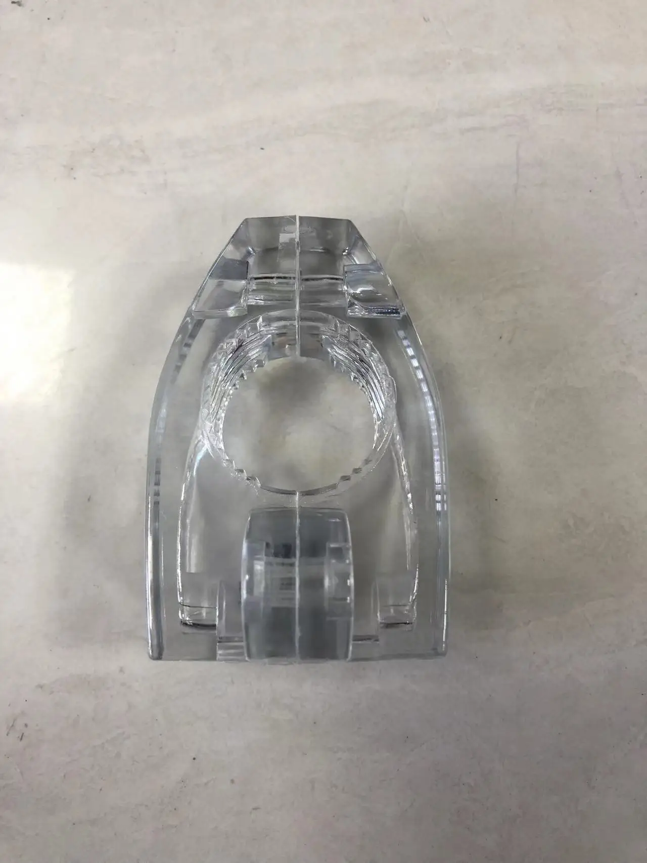 Bus passenger ring HR-02 can place advertising